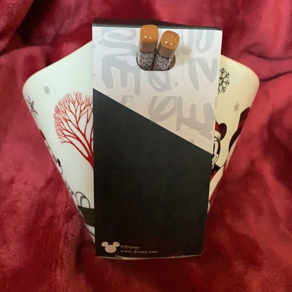 Disney Mickey Mouse & Minnie Mouse Ramen Bowl & Chopsticks Christmas - Picture 6 of 6